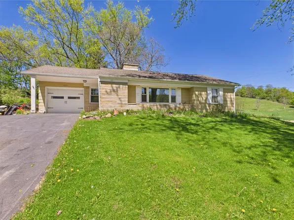 5667 Austinville Rd, Columbia Cross Roads, PA 16914