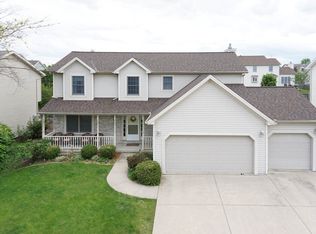 3127 Auburn Rd, Bloomington, IL 61704