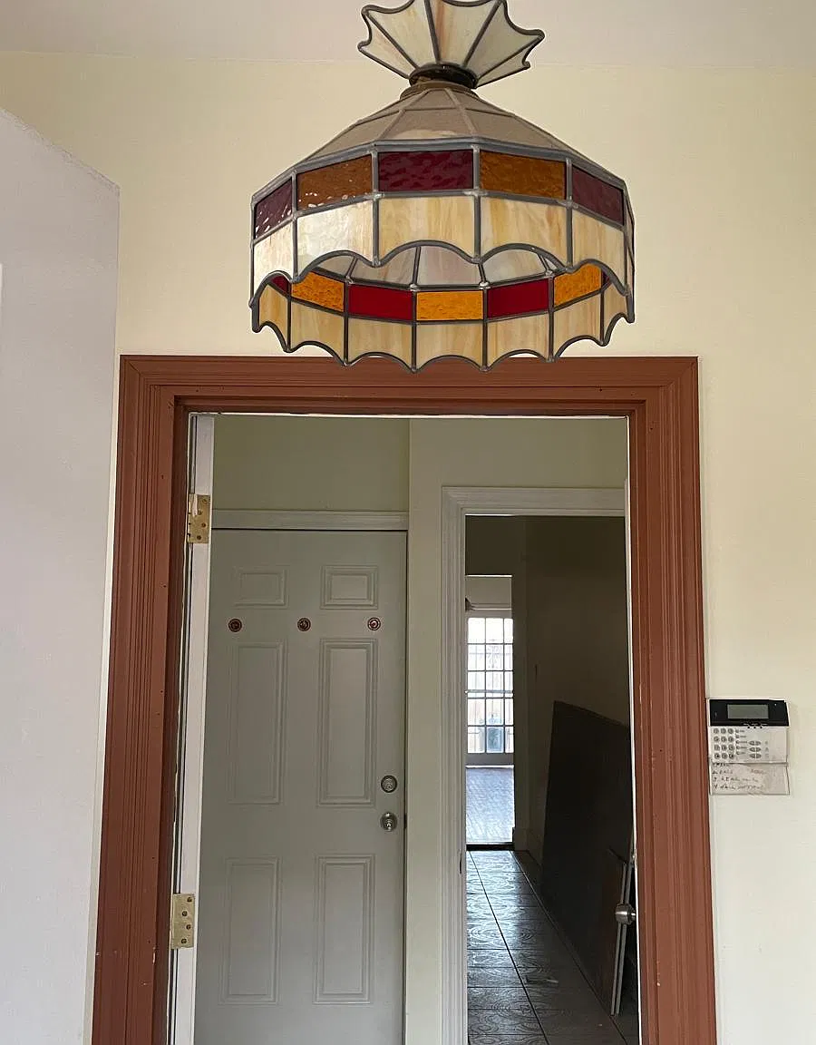 3 bed, 1200 sqft, $3,000 — Photo 2