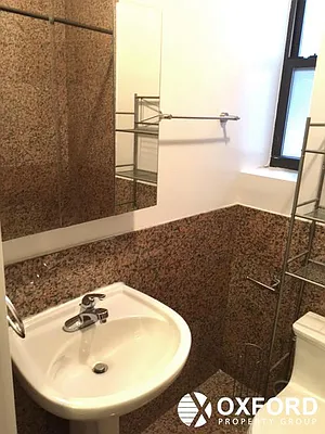 Rented by Oxford Property Group | media 19