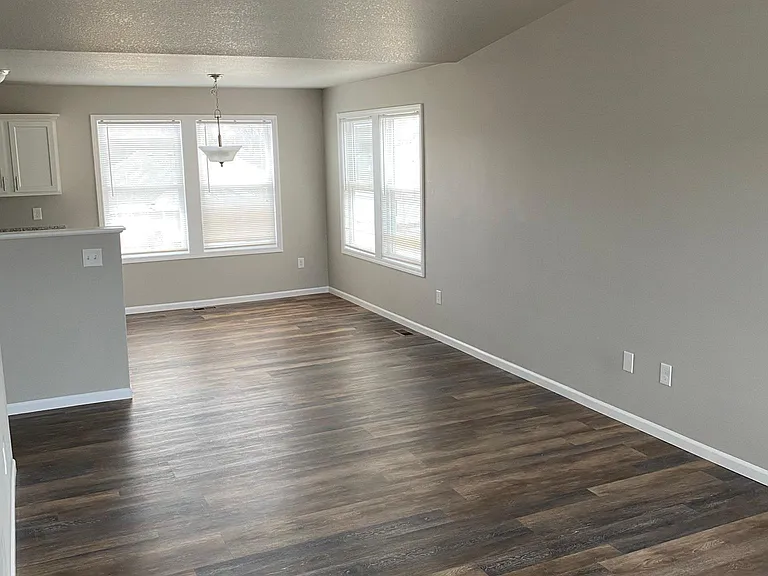4121-23 SW Shenandoah Rd #4121-23 — Photo 3