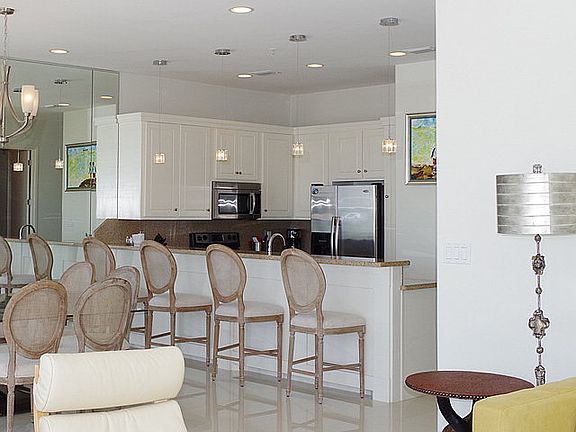5th image of 2700 Gulf Blvd #301
