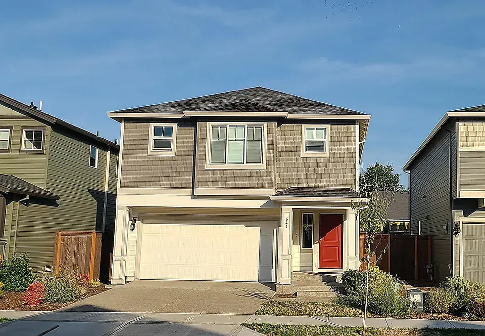 641 NE 138th Pl