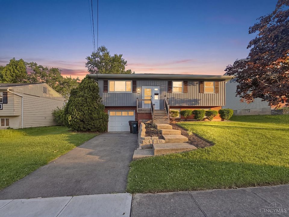 1st image of 779 Hanson Dr