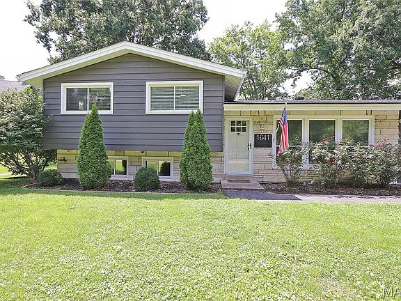 4th image of 1641 Brookwood Dr