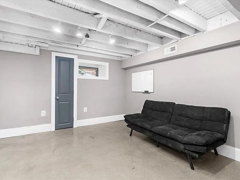 1511 E Fort Ave — Photo 24