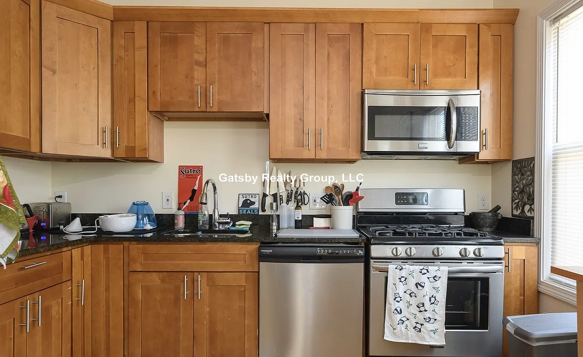 Building Photo - 91 Tremont St #1