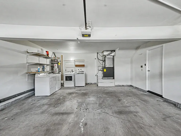 4258 Flintlock Ln — Photo 11
