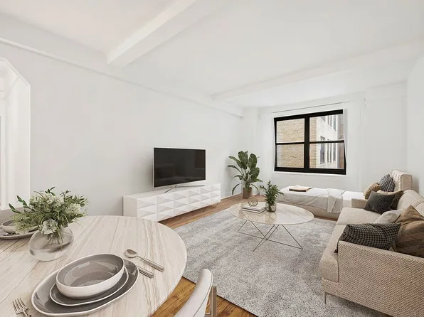 300 W 23rd St APT 4L, New York, NY 10011