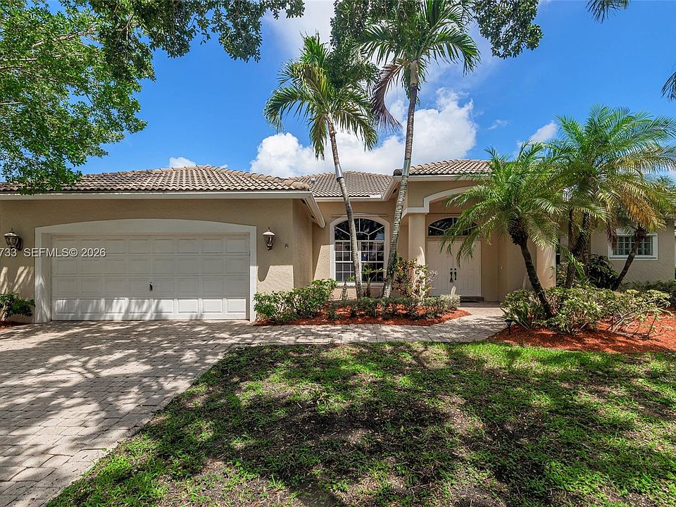 1st image of 3843 Oak Ridge Cir