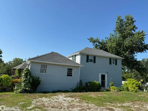 700 Sherman St, Woodburn, IA 50275