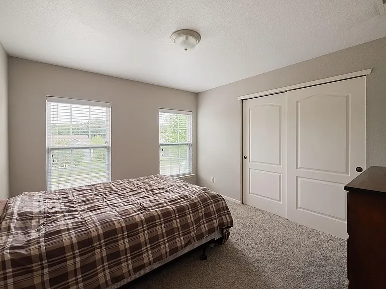 4898 Little Pine Dr — Photo 14