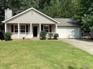 3345 Glen Hollow Dr, Rex, GA