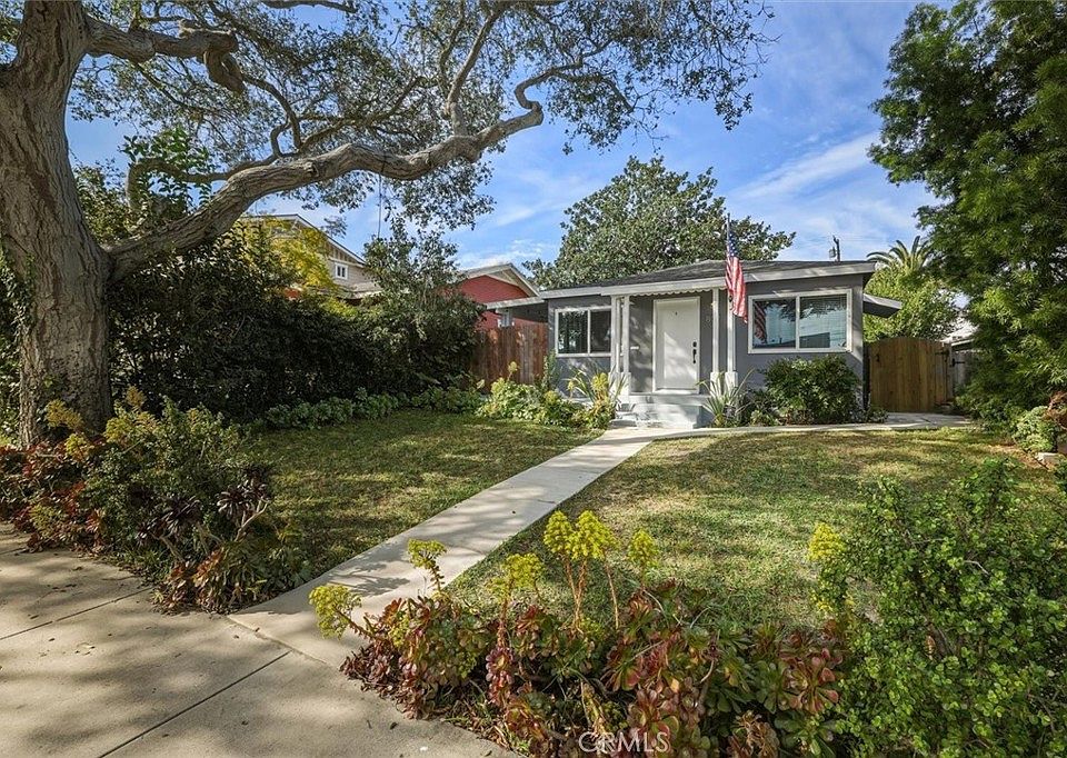1st image of 807 Cota Ave
