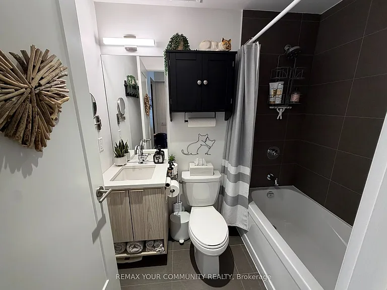 185 Dunlop St E #303 — Photo 17