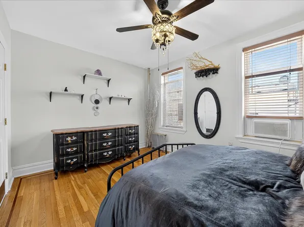 811 Walton Avenue image 12 of 17