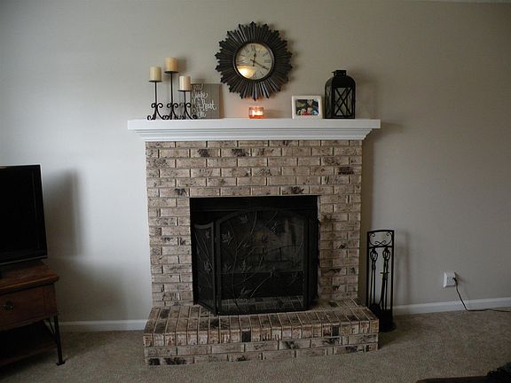 5th image of 117 Meadow Ct
