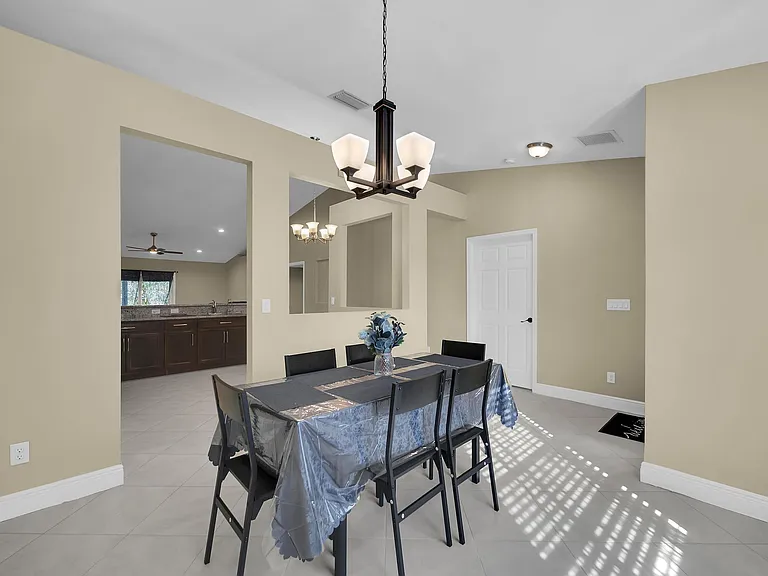 1037 SW Payne Ave — Photo 25