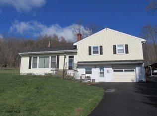 419 Avalon Rd, Altoona, PA 16601