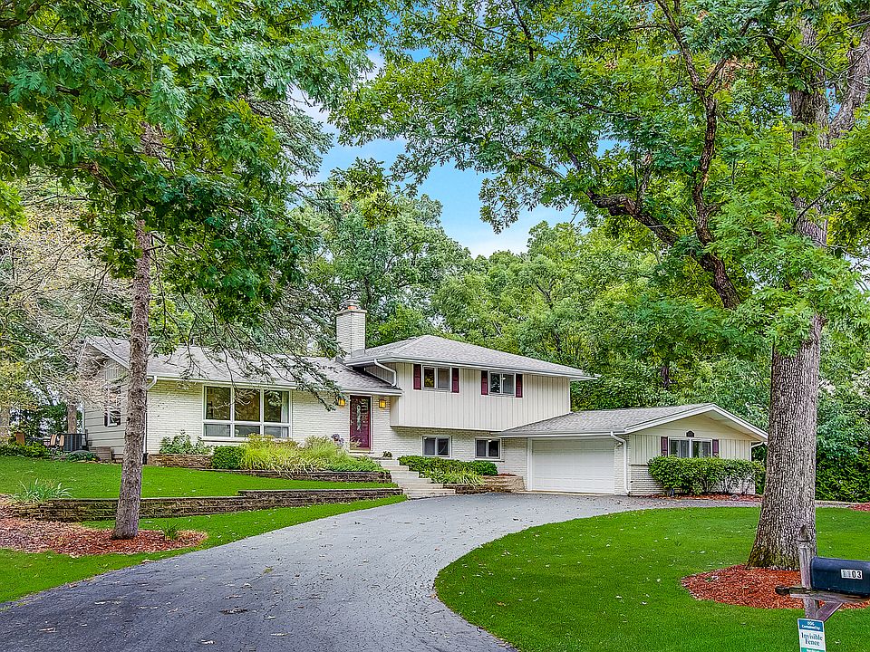 1st image of 1103 Crane Dr