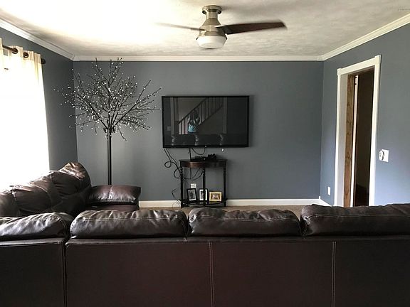 5th image of 8621 Easthill Dr