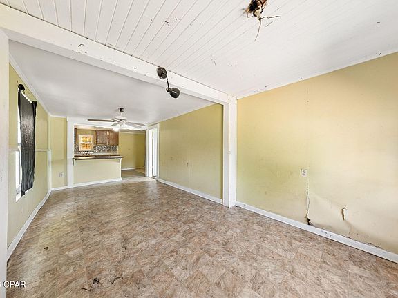 4th image of 345 Brett St