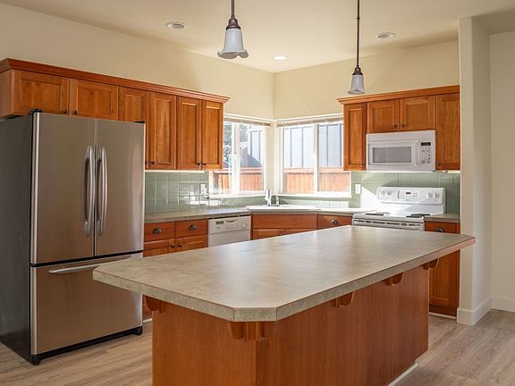 2nd image of 20663 White Dove Ln