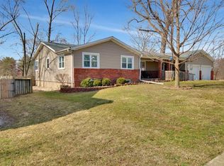 208 N Buchanan St, Heyworth, IL