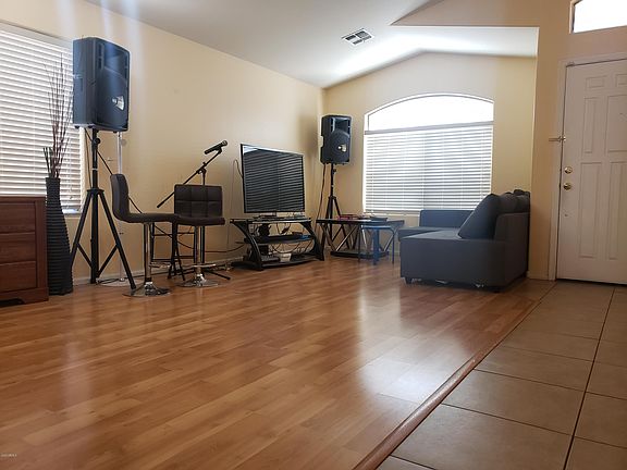 3rd image of 8105 N 56th Dr