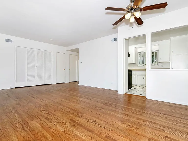 2171 Fairfield St — Photo 10