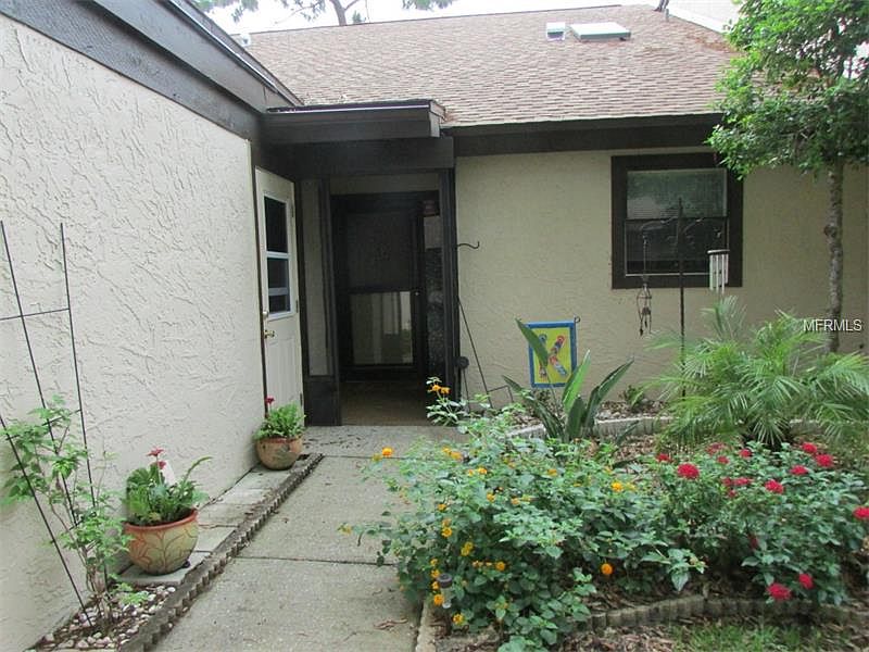 1st image of 2202 Pine Dr