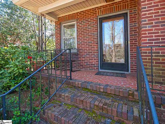 2nd image of 110 Bradley Blvd