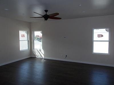 3rd image of 222 1/2 E 15th St