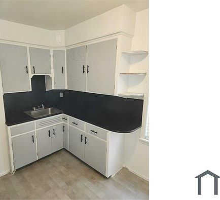 2nd image of 18205 Orleans St #1