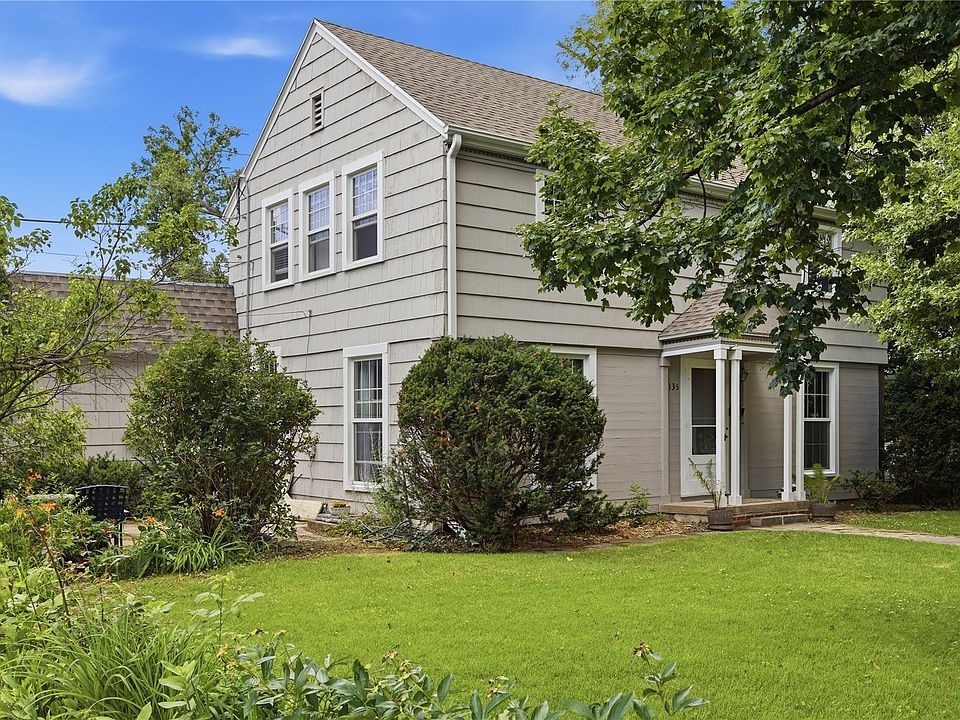1st image of 335 Forest Dr SE