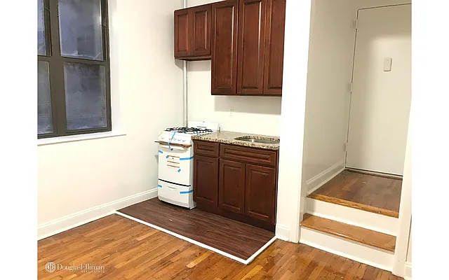 Rented by Douglas Elliman | media 2