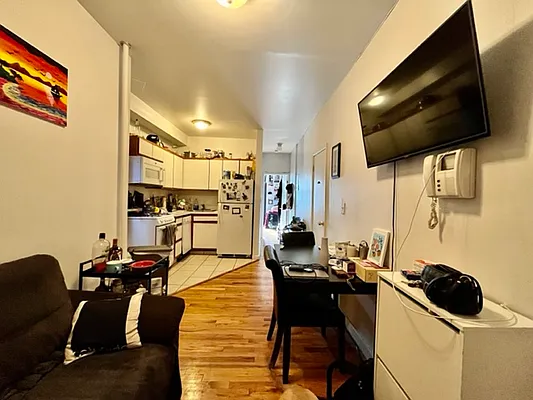 Rented by Compass | media 2