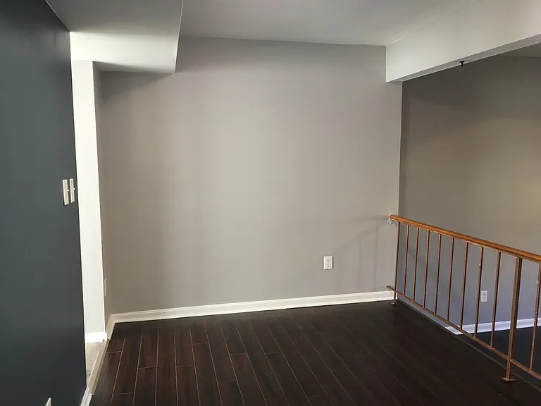5758 Yellowrose Ct — Photo 8