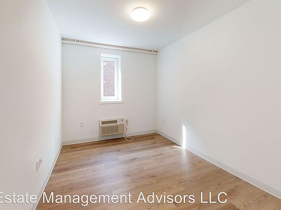 5th image of 5850 N 13th St APT 304