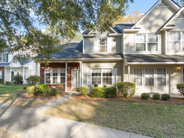 1100 Pine Bluff Dr, Summerville, SC 29483