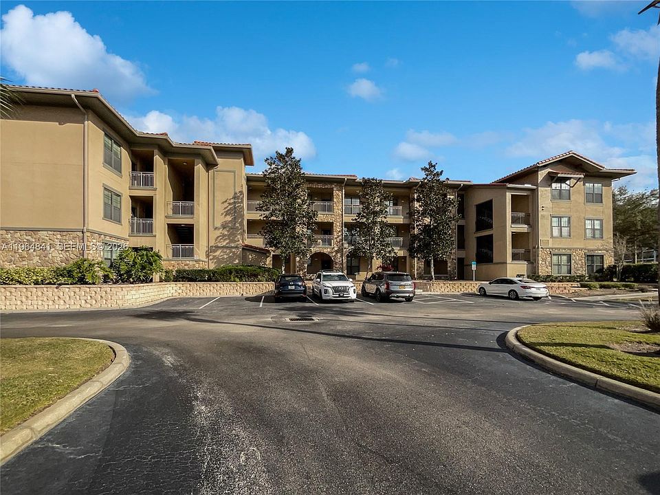 1st image of 914 Charo Pkwy Unit 112