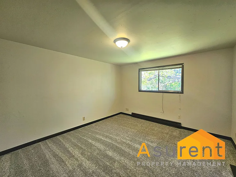 65 Woolen Way — Photo 22