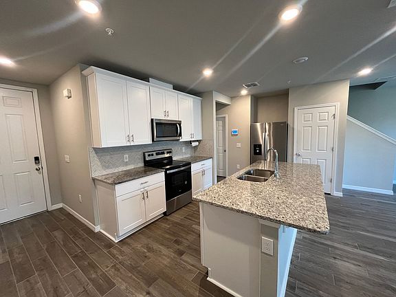 5th image of 2443 Sweet Viburnum Way