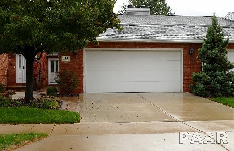 1st image of 804 W Chalon Pl