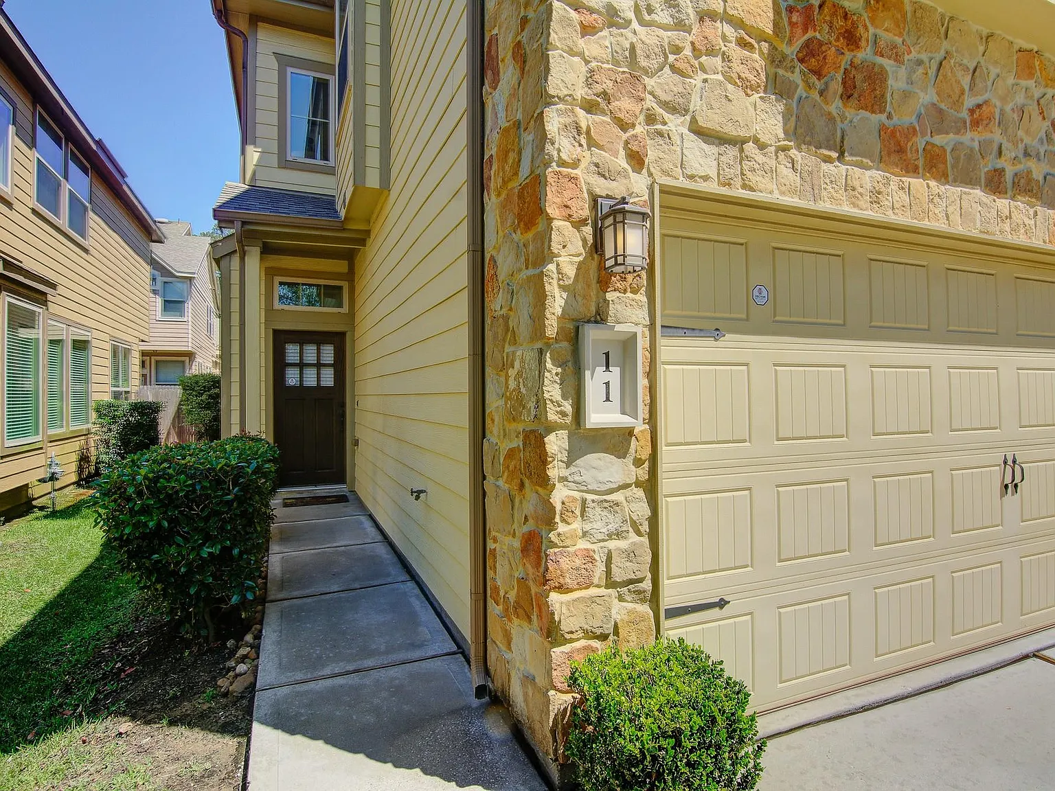 3 bed, 2.5 bath, 1952 sqft, $2,750 — Photo 4