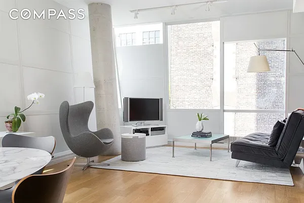 Sold by Compass | media 6