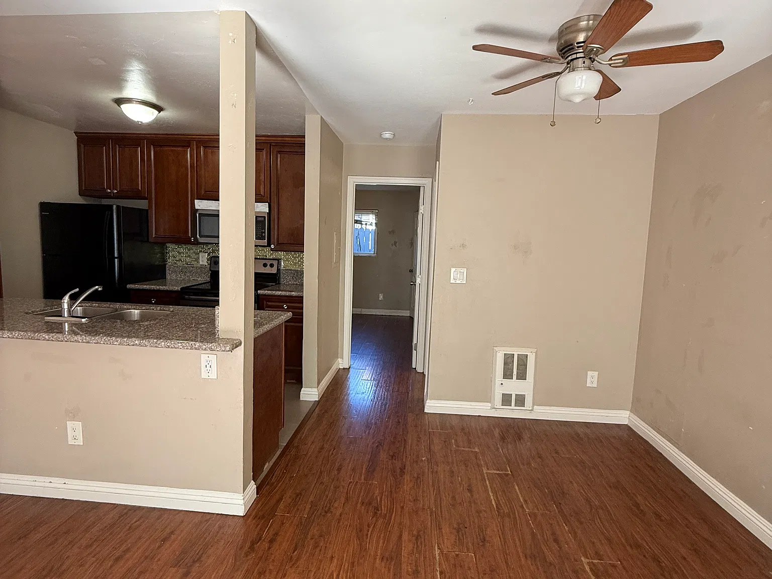 1 bed, 750 sqft, $1,850 — Photo 2