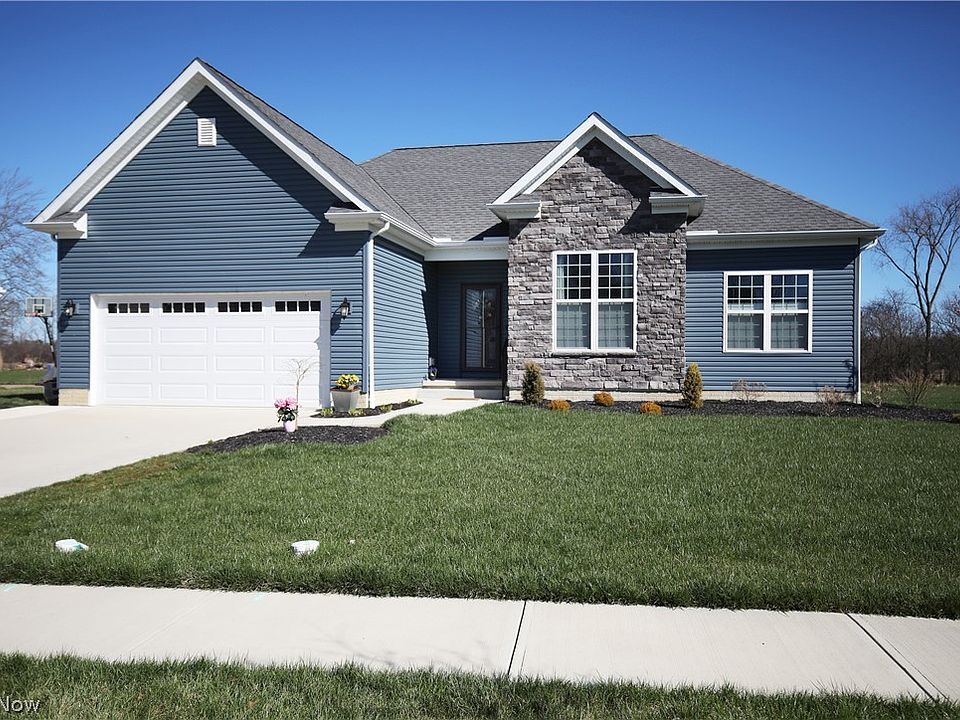 1st image of 358 Reserve Ave