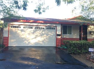 2932 Waldorf Dr, Riverside, CA 92507