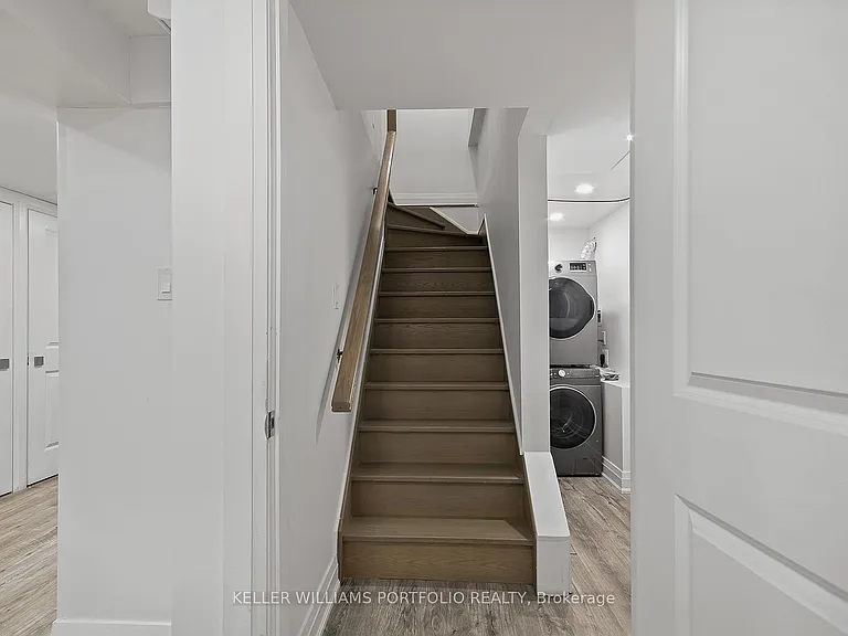 35 Humberside Ave #1 — Photo 1